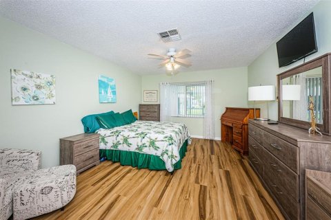 Villa ou maison à vendre à New Port Richey, Floride: 2 chambres, 114.27 m2 № 1287288 - photo 22