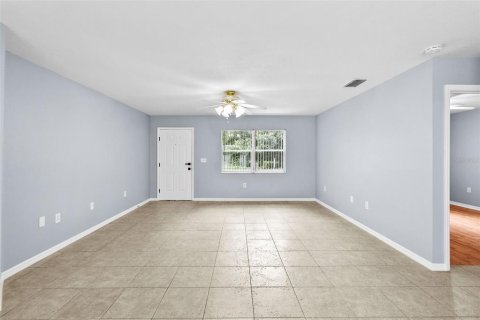 House in Sarasota, Florida 2 bedrooms, 131.18 sq.m. № 1341333 - photo 25