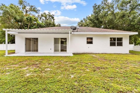 House in Sarasota, Florida 2 bedrooms, 131.18 sq.m. № 1341333 - photo 6