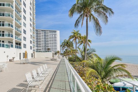 Condo in Fort Lauderdale, Florida, 2 bedrooms  № 1050153 - photo 23