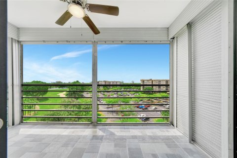 Condominio en venta en Pembroke Pines, Florida, 2 dormitorios, 120.31 m2 № 1226778 - foto 21