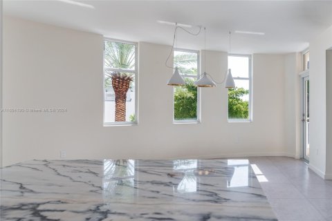 Condominio en venta en Miami Beach, Florida, 2 dormitorios, 146.79 m2 № 1225066 - foto 6