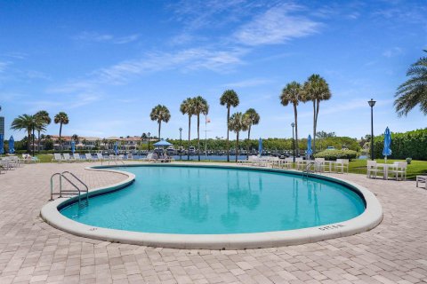 Condo in Boca Raton, Florida, 1 bedroom  № 1207647 - photo 13