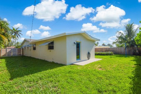 Villa ou maison à vendre à Lighthouse Point, Floride: 3 chambres, 150.13 m2 № 1207600 - photo 6