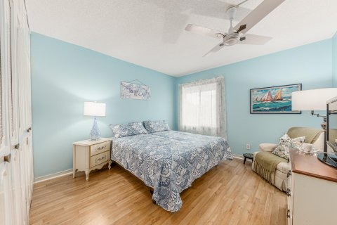 Condo in Stuart, Florida, 2 bedrooms  № 1081363 - photo 7