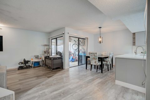 Copropriété à vendre à Jupiter, Floride: 2 chambres, 119.29 m2 № 1081392 - photo 25