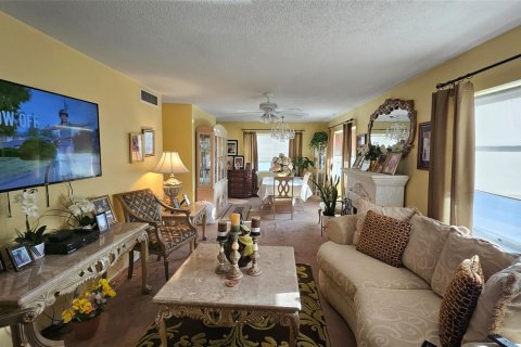 Copropriété à vendre à Lauderhill, Floride: 2 chambres, 88.26 m2 № 1075819 - photo 19