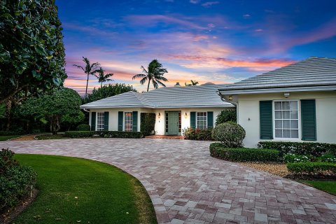 Villa ou maison à vendre à North Palm Beach, Floride: 3 chambres, 331.1 m2 № 1054671 - photo 4