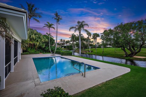 Casa en venta en North Palm Beach, Florida, 3 dormitorios, 331.1 m2 № 1054671 - foto 5