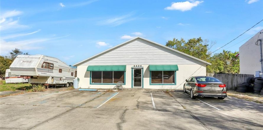 Immobilier commercial à Cocoa, Floride 228.91 m2 № 1039337