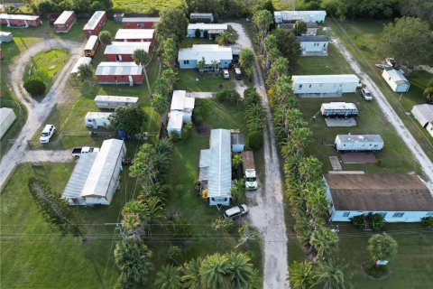 Commercial property in Okeechobee, Florida № 1029513 - photo 18