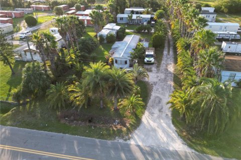 Commercial property in Okeechobee, Florida № 1029513 - photo 12