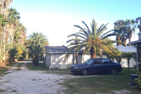Купить коммерческую недвижимость в Окичоби, Флорида № 1029513 - фото 4