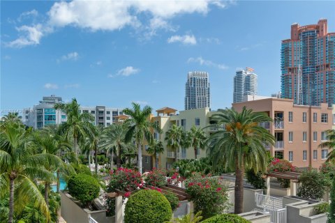 Condo in Miami Beach, Florida, 3 bedrooms  № 1407657 - photo 18