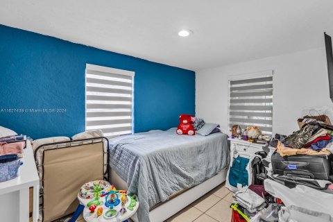 Villa ou maison à vendre à Miami Gardens, Floride: 3 chambres, 70.98 m2 № 1281744 - photo 21