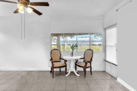 Villa ou maison à vendre à Tamarac, Floride: 2 chambres, 99.22 m2 № 1043059 - photo 26