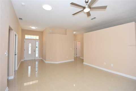 House in Palm Coast, Florida 3 bedrooms, 137.4 sq.m. № 1062128 - photo 3