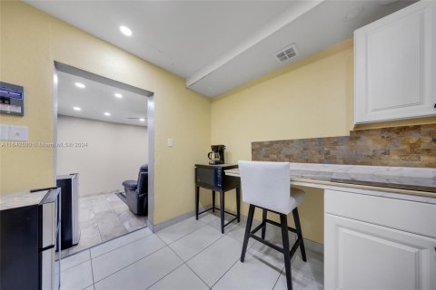 Casa en venta en Hollywood, Florida, 3 dormitorios, 101.73 m2 № 1327538 - foto 8