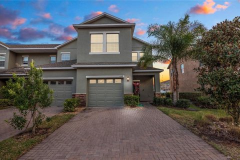 Townhouse in Lakeland, Florida 3 bedrooms, 156.82 sq.m. № 1027956 - photo 2