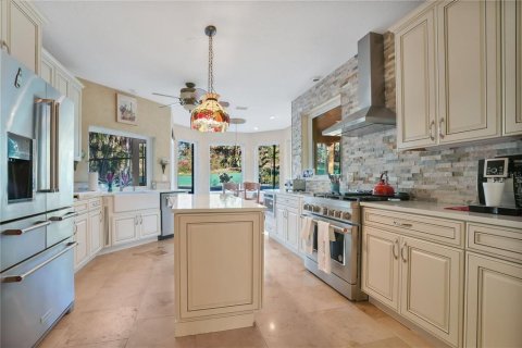 Villa ou maison à vendre à Merrit Island, Floride: 4 chambres, 346.15 m2 № 1027953 - photo 18