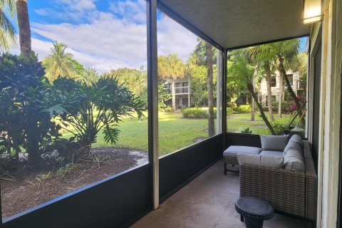 Condo in Wellington, Florida, 2 bedrooms  № 1226717 - photo 17