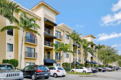 Condo in Palm Beach Gardens, Florida, 1 bedroom  № 1040662 - photo 13