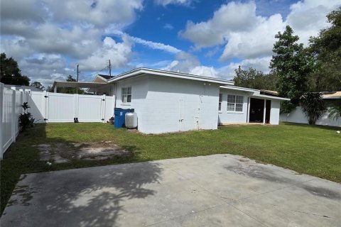 House in Fort Meade, Florida 3 bedrooms, 154.68 sq.m. № 1380798 - photo 7