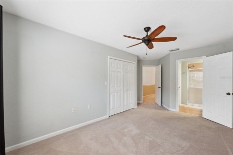 Townhouse in Tampa, Florida 3 bedrooms, 156.54 sq.m. № 1393091 - photo 22