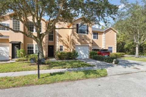 Touwnhouse à vendre à Tampa, Floride: 3 chambres, 156.54 m2 № 1393091 - photo 3