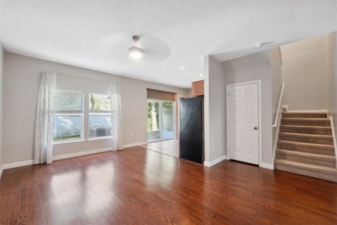 Adosado en venta en Tampa, Florida, 3 dormitorios, 156.54 m2 № 1393091 - foto 8