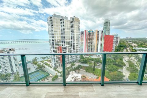 Condo in Miami, Florida, 2 bedrooms  № 1081224 - photo 23