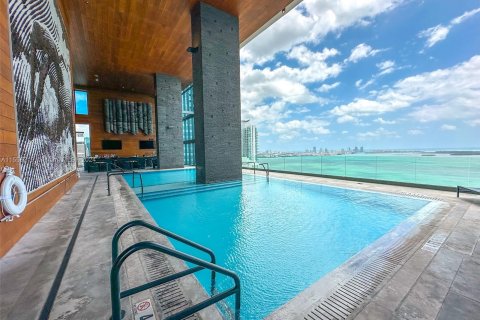 Condominio en venta en Miami, Florida, 2 dormitorios, 105.63 m2 № 1081224 - foto 29