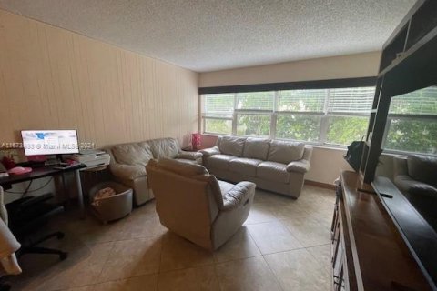 Condominio en venta en Weston, Florida, 1 dormitorio, 78.5 m2 № 1396888 - foto 23