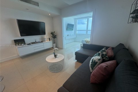 Condominio en venta en Miami Beach, Florida, 39.95 m2 № 1396832 - foto 4