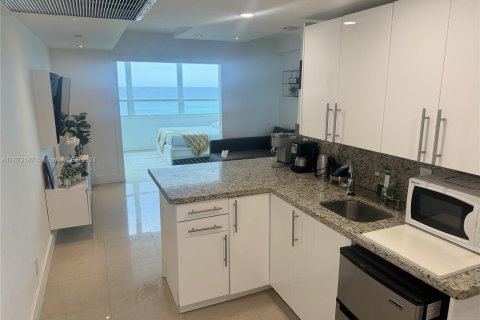 Copropriété à vendre à Miami Beach, Floride: 39.95 m2 № 1396832 - photo 9