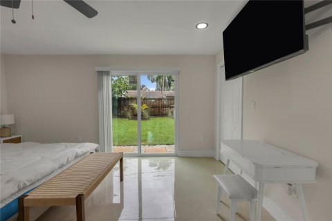 House in Wilton Manors, Florida 3 bedrooms, 150.87 sq.m. № 1162035 - photo 26