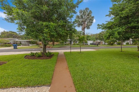 Villa ou maison à vendre à Wilton Manors, Floride: 3 chambres, 150.87 m2 № 1162035 - photo 20