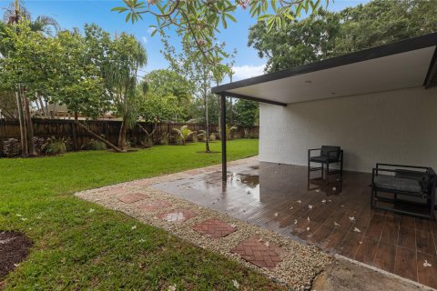 Casa en venta en Wilton Manors, Florida, 3 dormitorios, 150.87 m2 № 1162035 - foto 1