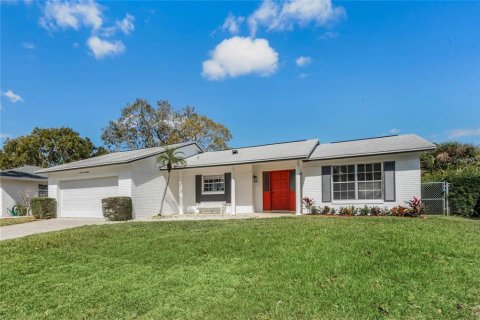 Villa ou maison à vendre à Casselberry, Floride: 3 chambres, 152.36 m2 № 1343533 - photo 3