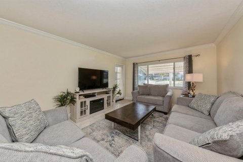 Condominio en venta en Lake Worth, Florida, 1 dormitorio, 69.12 m2 № 1036106 - foto 16