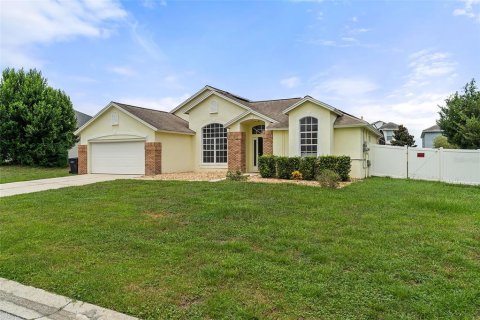 Villa ou maison à vendre à Davenport, Floride: 3 chambres, 159.88 m2 № 1341748 - photo 4