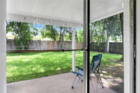 Villa ou maison à vendre à Cocoa, Floride: 3 chambres № 1240648 - photo 22