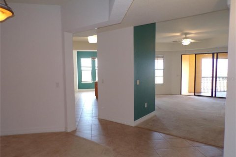 Condo in Punta Gorda, Florida, 3 bedrooms  № 1052782 - photo 4