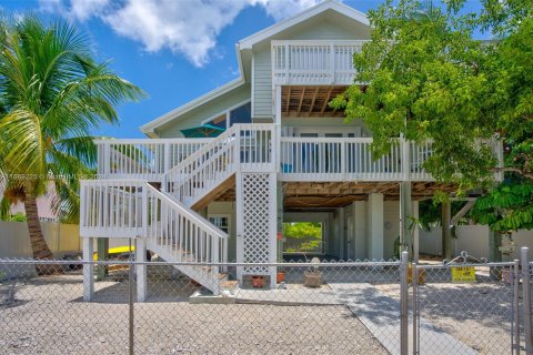 Villa ou maison à vendre à Big Pine Key, Floride: 3 chambres, 146.04 m2 № 1386030 - photo 5