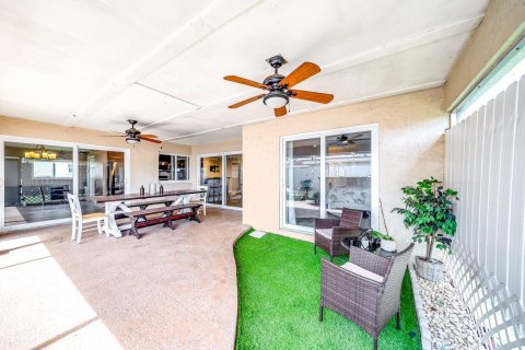 Casa en venta en Deerfield Beach, Florida, 2 dormitorios, 123.19 m2 № 1040737 - foto 3