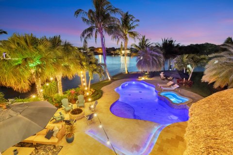 Villa ou maison à vendre à North Palm Beach, Floride: 4 chambres, 339.74 m2 № 1040739 - photo 9