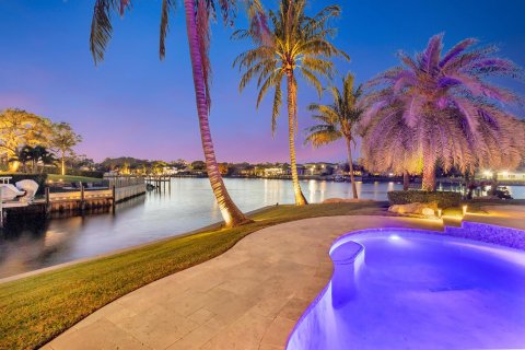 Villa ou maison à vendre à North Palm Beach, Floride: 4 chambres, 339.74 m2 № 1040739 - photo 13