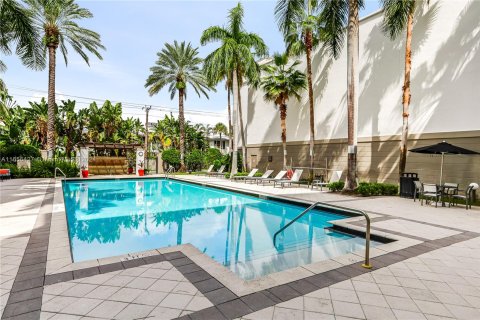 Copropriété à vendre à Fort Lauderdale, Floride: 2 chambres, 111.11 m2 № 1360271 - photo 25