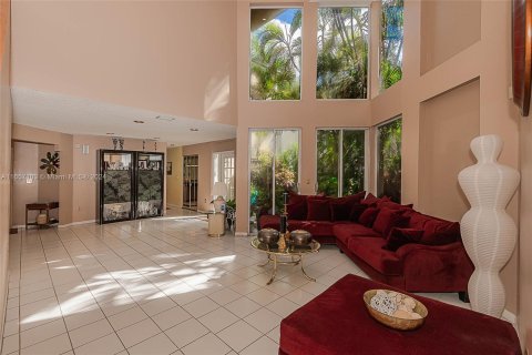 Villa ou maison à vendre à Miami, Floride: 4 chambres, 249.81 m2 № 1360274 - photo 14