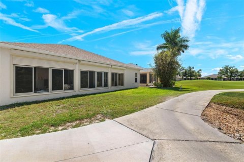 Villa ou maison à vendre à Punta Gorda, Floride: 3 chambres, 154.78 m2 № 1205361 - photo 26